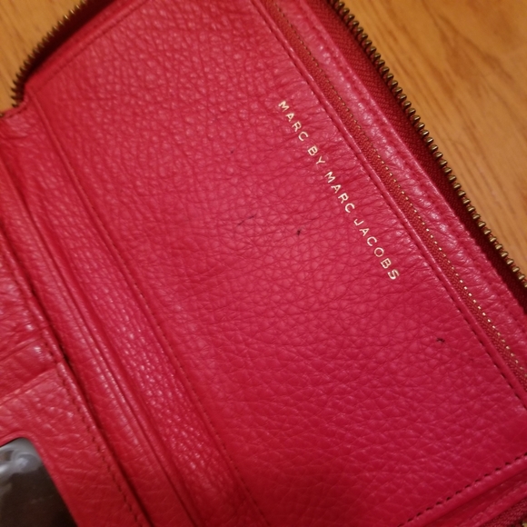 Marc by Marc Jacobs quilted zip wallet - Picture 11 of 13